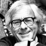 Что прячется за голубой пирамидкой